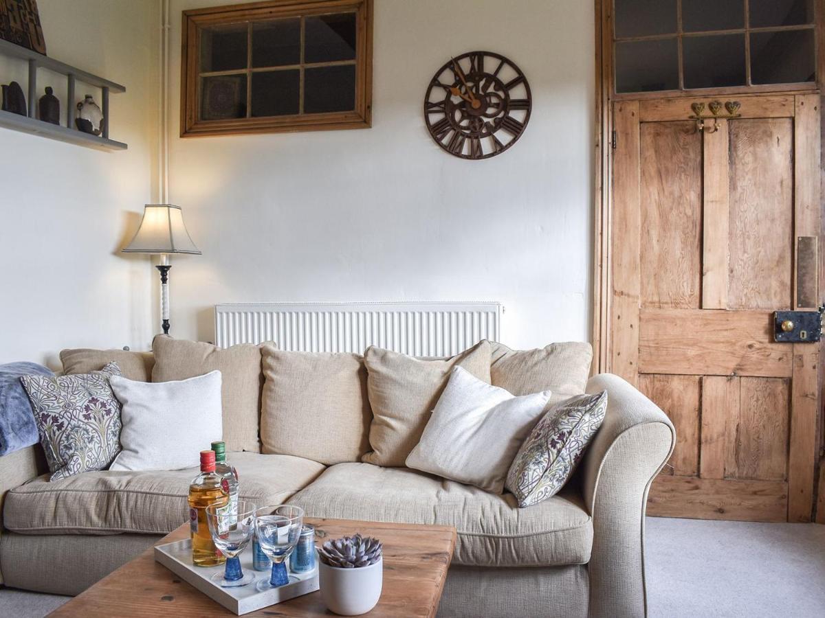Lea Hall Farmhouse Tissington エクステリア 写真