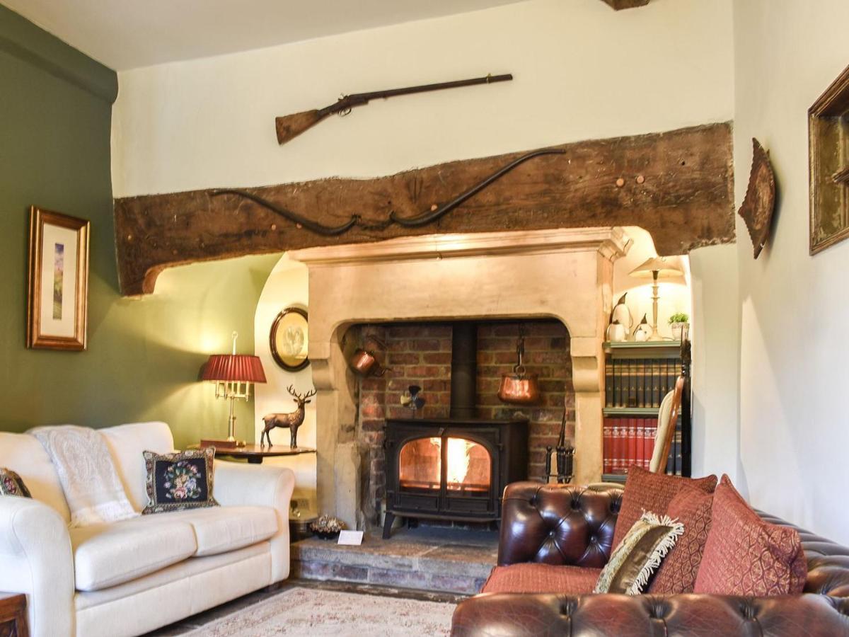 Lea Hall Farmhouse Tissington エクステリア 写真