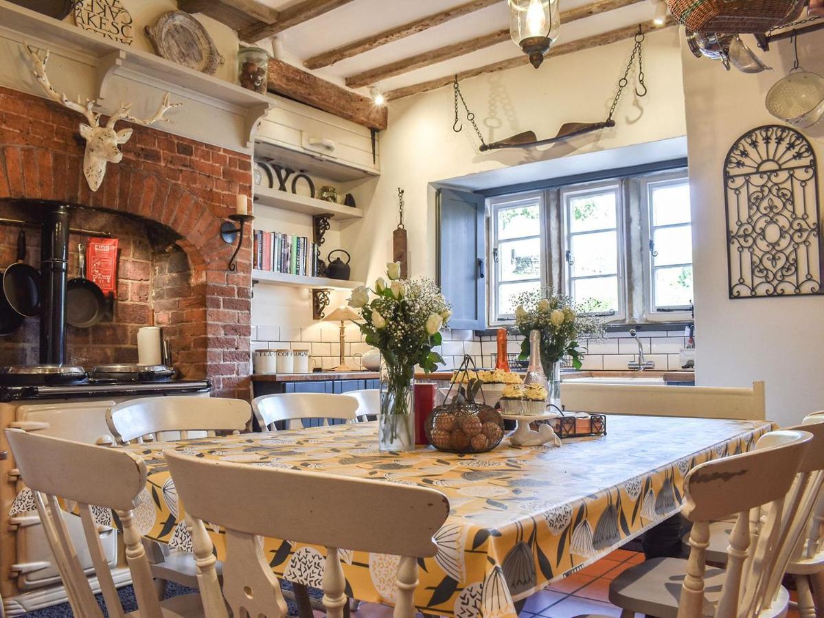 Lea Hall Farmhouse Tissington エクステリア 写真