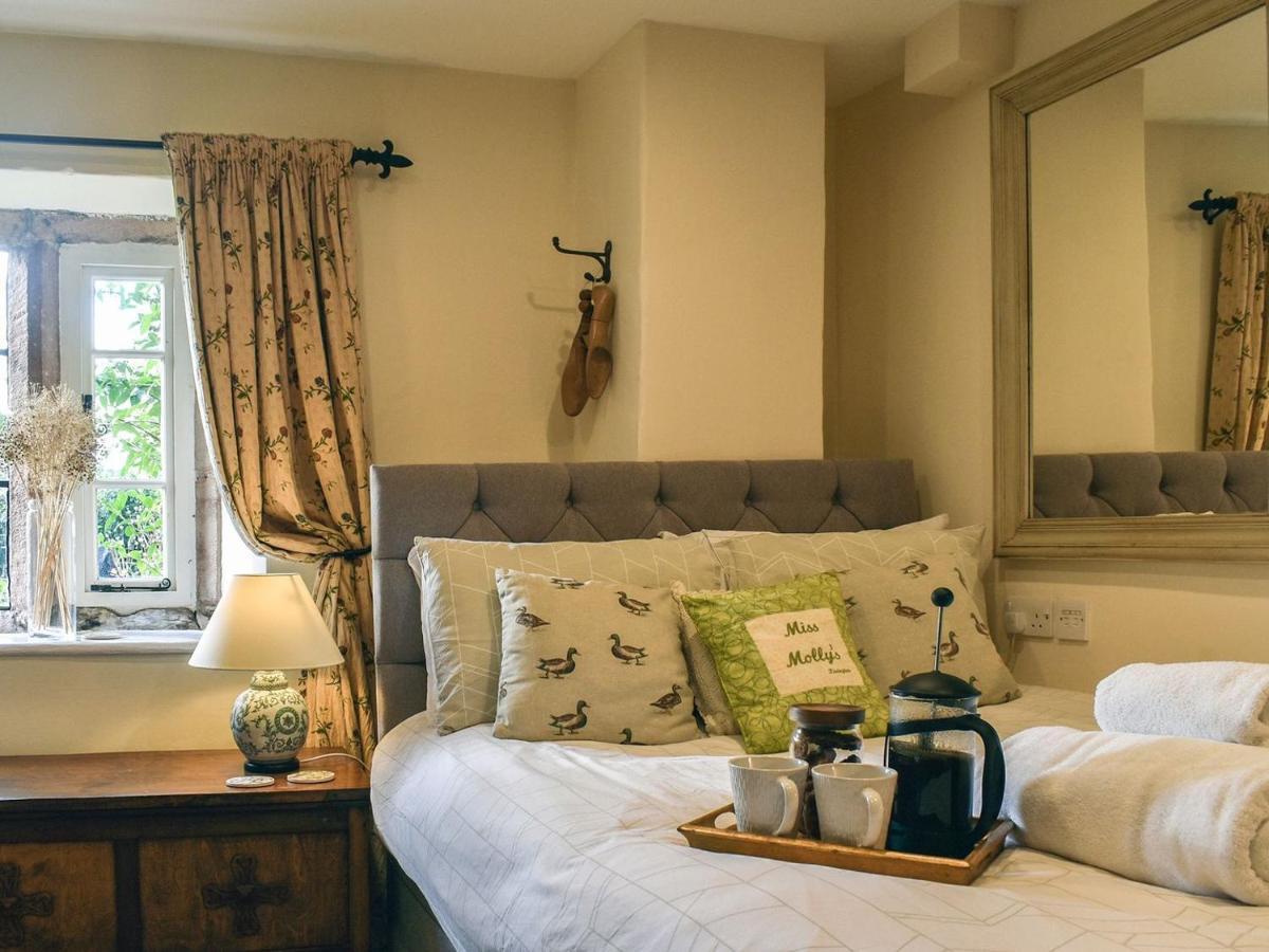 Lea Hall Farmhouse Tissington エクステリア 写真